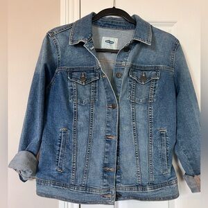Womens medium wash jean jacket,  waist length,  like new condition, Old Navy